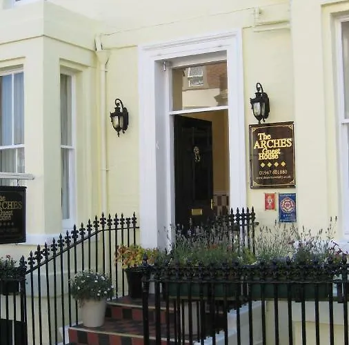 The Arches Guest House Whitby